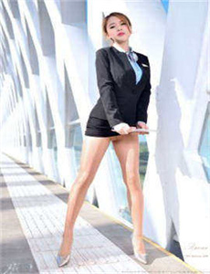 火影之漩涡六道,亲切的金子趴在桌子上打牌卡原声