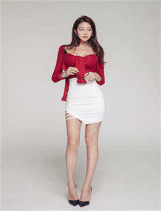 在车上玩弄美艳馊子小说短篇,可以把我弄哭吗漫画免费阅读